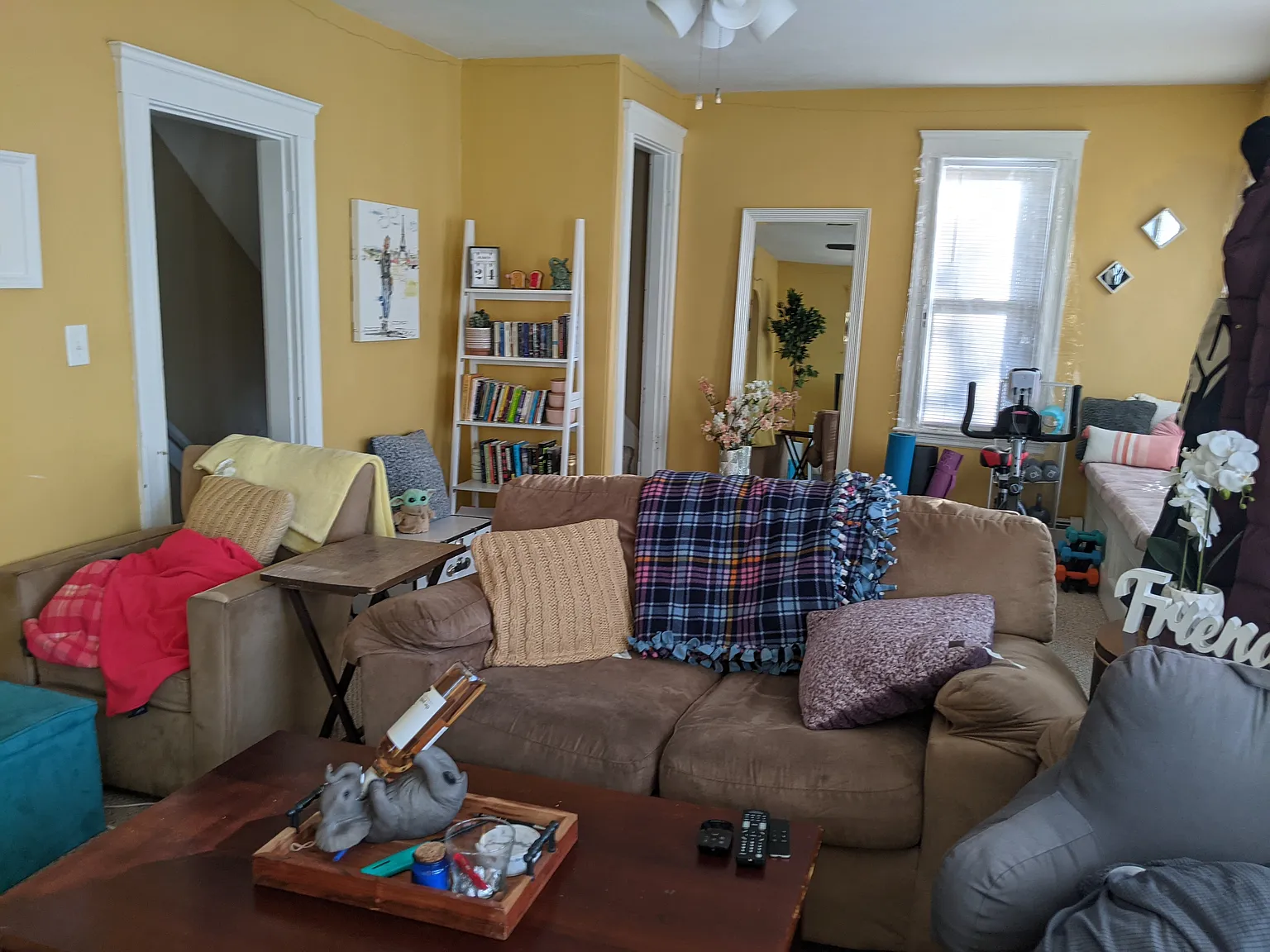4 bed, 1350 sqft, $3,850 — Photo 3