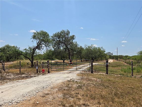 3rd image of 308 County Road 357