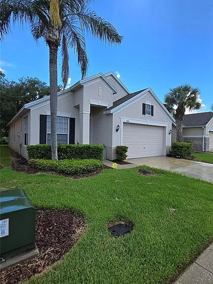 1604 Eagle Feather Dr — Photo 3