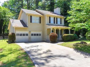 331 Canterbury Ln, Lawrenceville, GA 30046