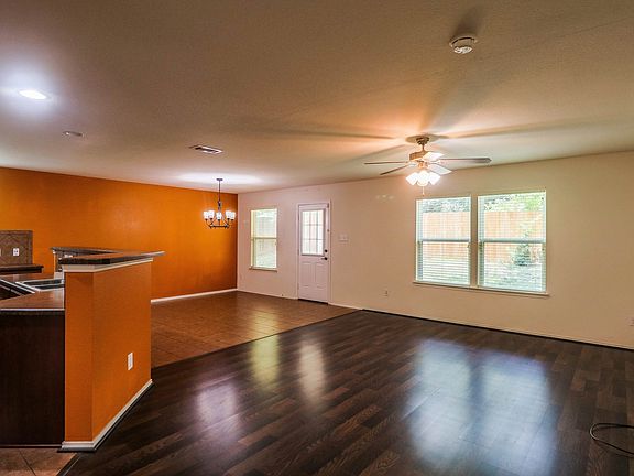 4th image of 1828 Lynnwood Hills Dr