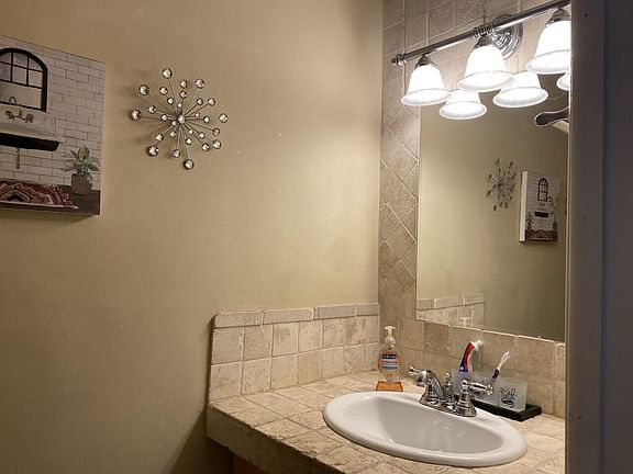 5th image of 3516 Gardens East Dr APT B