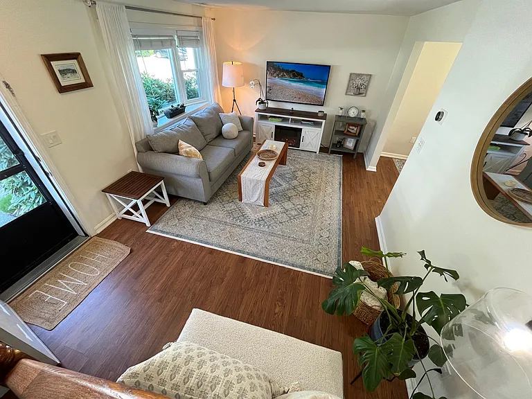 47 Birchwood Dr — Photo 3