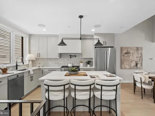 614 Brenna Walk #27, Philadelphia, PA 19123