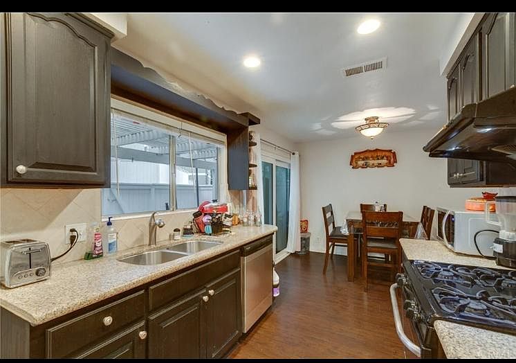 2nd image of 2133 E Aroma Dr Unit 113