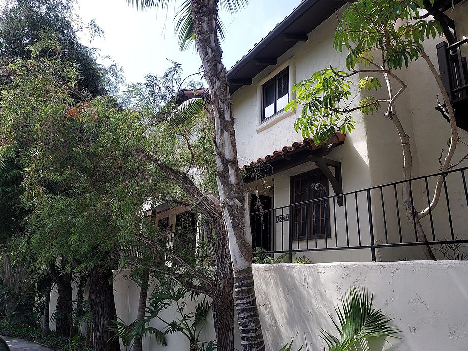 1st image of 8606 Villa La Jolla Dr Unit 3