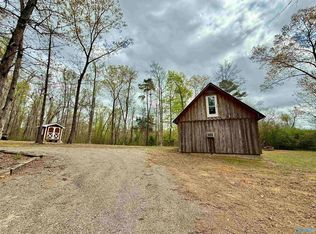 540 Meltonsville Rd, Guntersville, AL 35976
