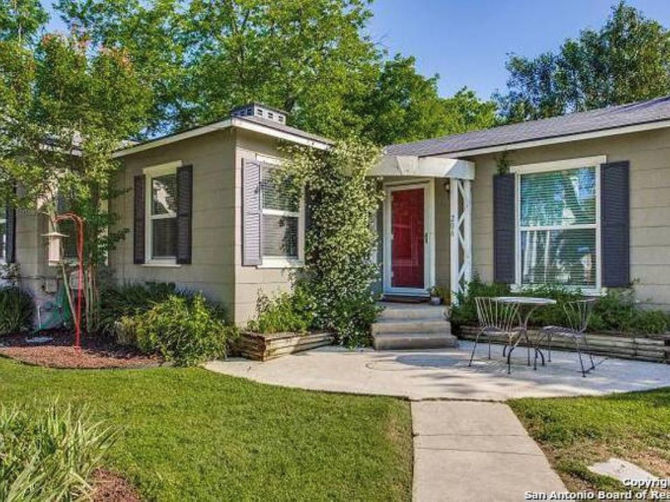 1st image of 206 W Meadowlane Dr