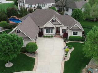 2901 Abbotsbury Ct, Greenwood, IN 46143