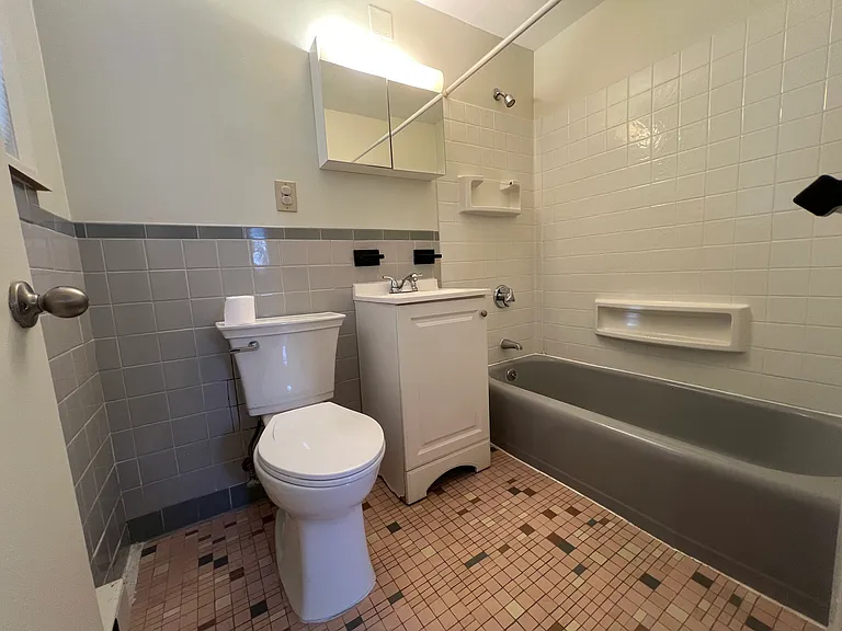 4889 Washington St #1 — Photo 5