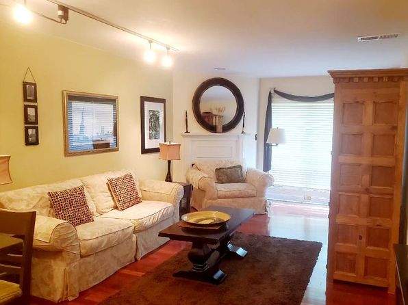 209 14th St NE APT 210