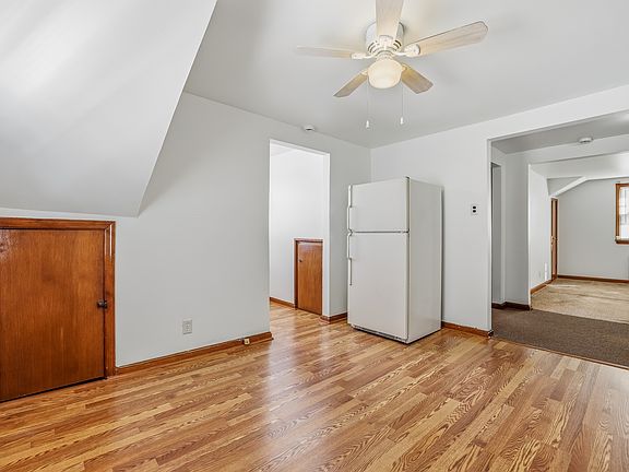 5th image of 557 Summer Ave Floor 2