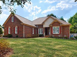 1395 Charleston Ln, Columbia, TN 38401