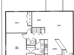 1765 34th St S #A, Fargo, ND 58103
