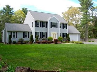 16 Agawam Beach Rd, Wareham, MA 02571