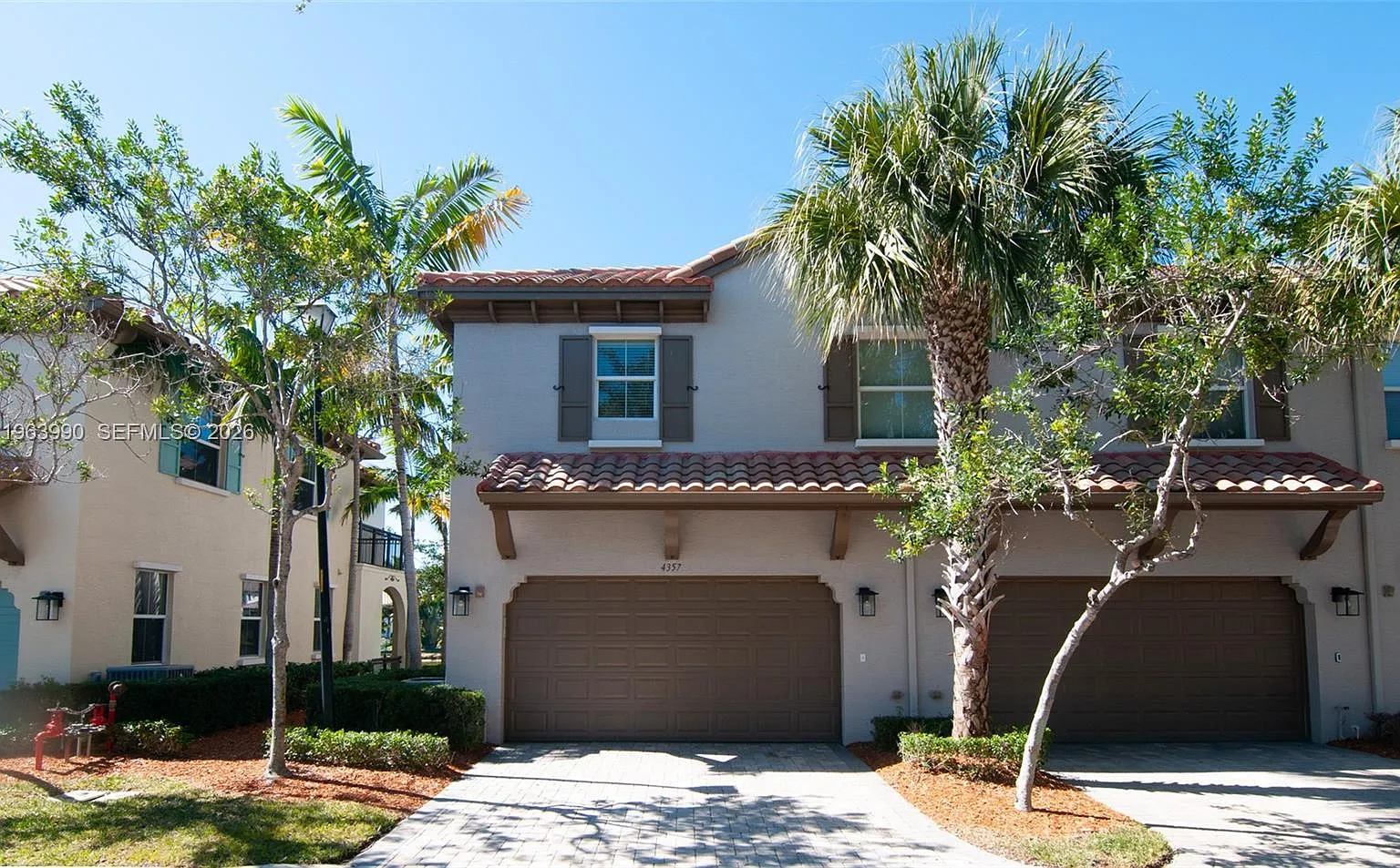 2 bed, 2.0 bath, 1254 sqft, $3,200 — Photo 4