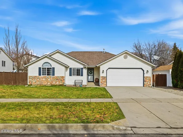 2981 W Broadmoore Dr, Hayden Lake, ID 83835