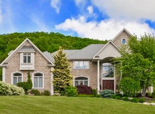 21 Sandyfields Ln, Stony Point, NY 10980