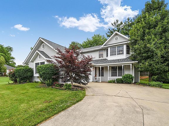 2nd image of 104 Dunwoody Dr