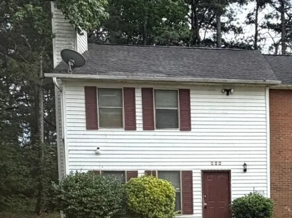 906 Silverwood Dr, Atlanta, GA 30349
