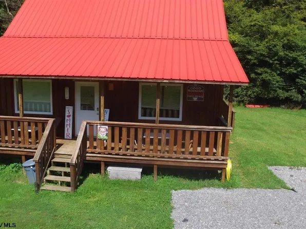 Adolph Rd, Helvetia, WV 26224