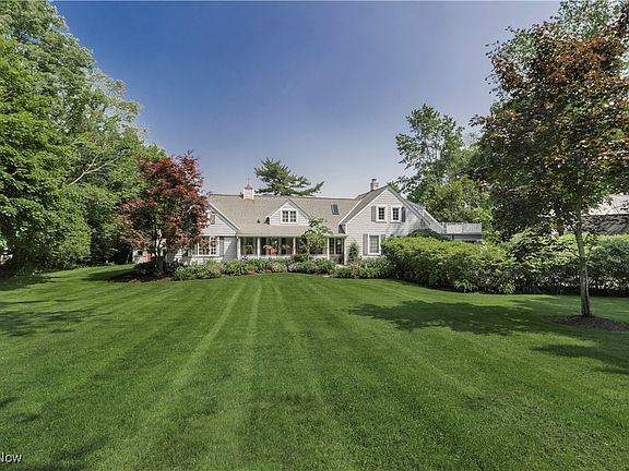 5th image of 8444 Lucerne Dr