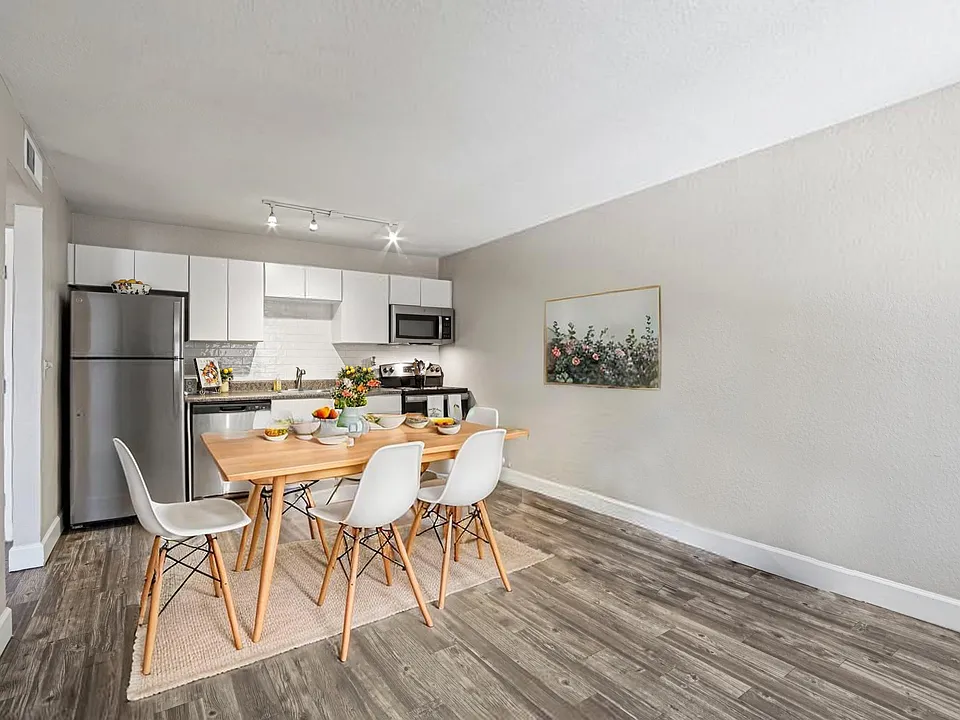 The Oaks Apartments