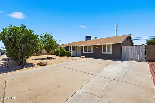 1015 E Marigold Ln Photo 1 1015 E Marigold Ln Photo 1