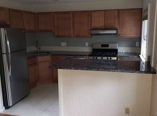 44 Fairlawn Ave APT 2N, Albany, NY 12203