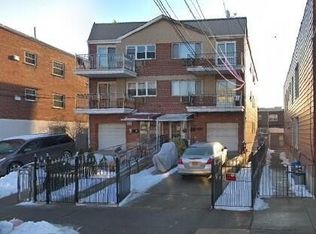 3087 48th St, Long Island City, NY 11103