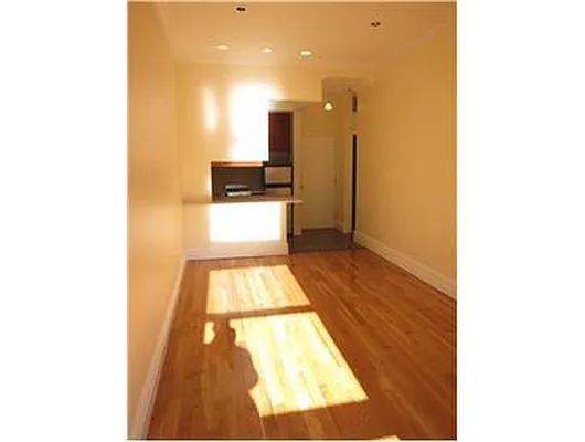 Rented by Douglas Elliman | media 28