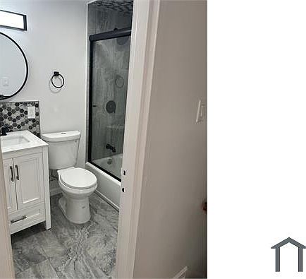 3rd image of 588 E 88th St Floor 1