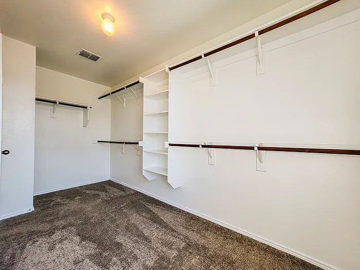 2061 Fair Crest Trl — Photo 9
