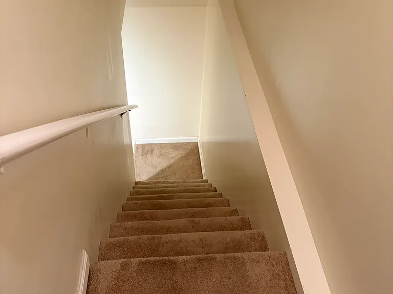 516 Brunswick St — Photo 11