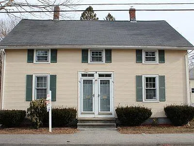 44 Pleasant St