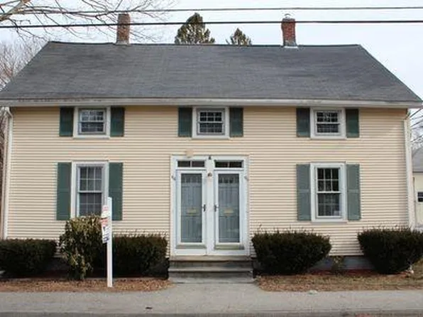 44 Pleasant St, North Andover, MA 01845