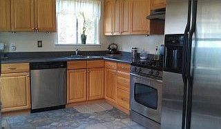 3rd image of 2564 Rollingwood Dr