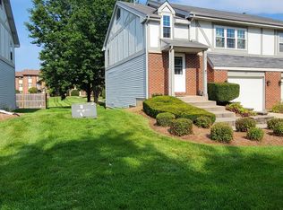 742 Eletson Dr, Crystal Lake, IL 60014