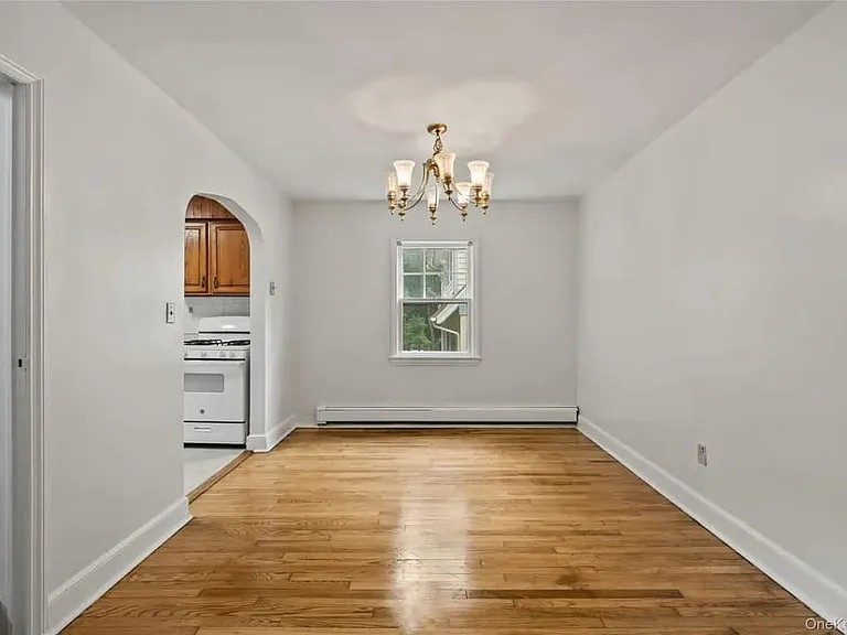 281 Old Haverstraw Rd — Photo 9