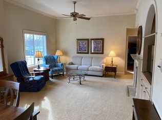 3407 Eastern Ave APT 5, Davenport, IA 52807