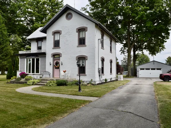 231 S Fremont Rd, Coldwater, MI 49036