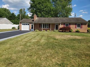 10037 Melody Ln, Hagerstown, MD 21740