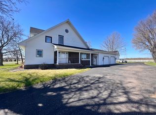 88 Carlson Ln, River Falls, WI 54022