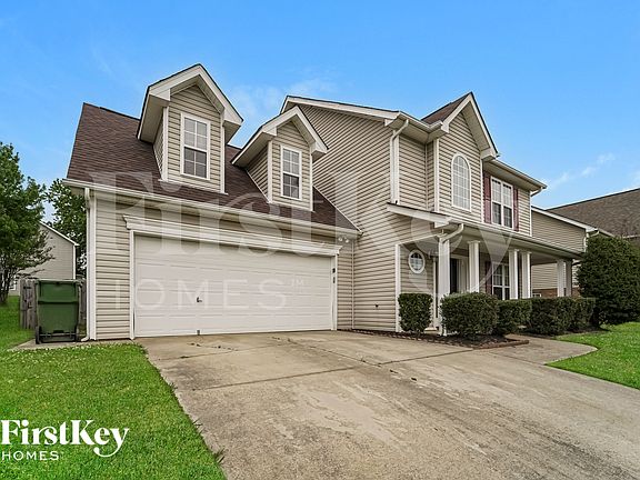 2nd image of 104 Arbor Ridge Rd