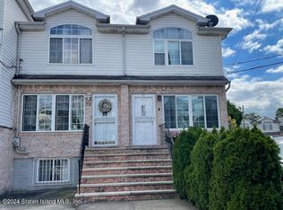 73 Margo Loop, Staten Island, NY 10301