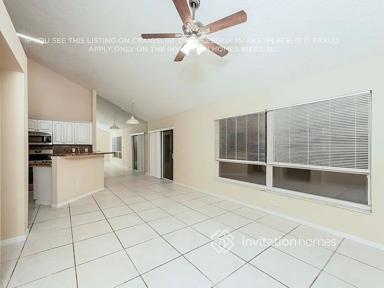 9648 Tavernier Dr — Photo 8
