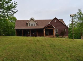 701 Barnett Rd, Rogersville, AL 35652