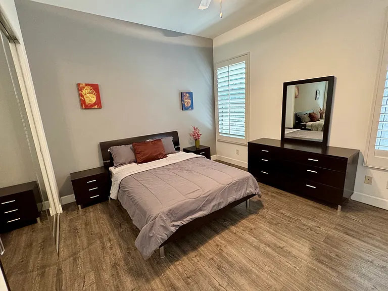 25 Buckingham Way — Photo 26