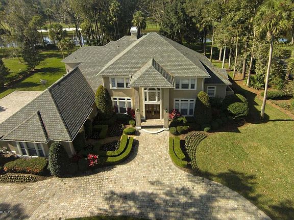 3rd image of 8050 Whisper Lake Ln W
