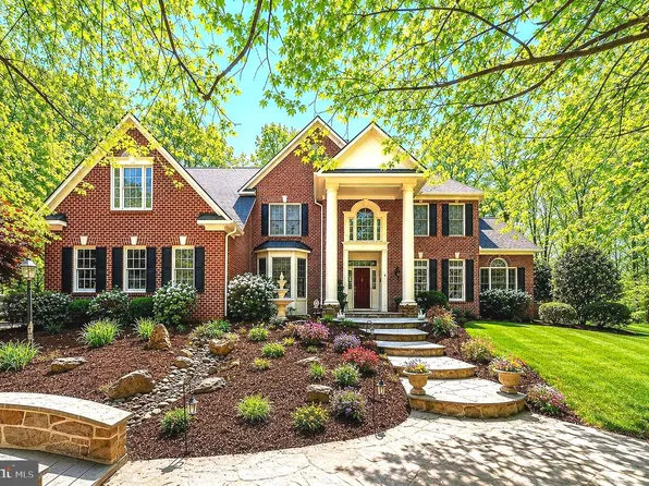 22167 Woodwinds Dr, Leesburg, VA 20175